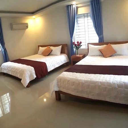 Hoa Anh Dao Hotel Danang Exterior photo