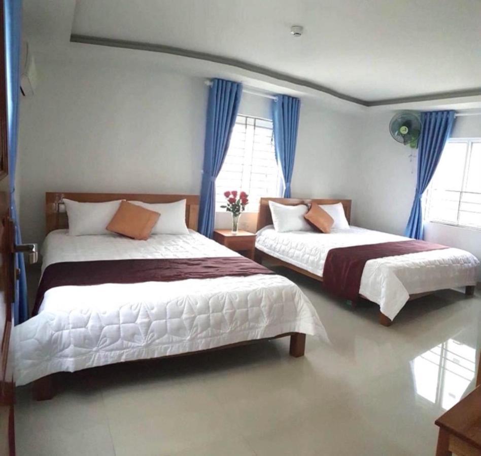 Hoa Anh Dao Hotel Danang Exterior photo